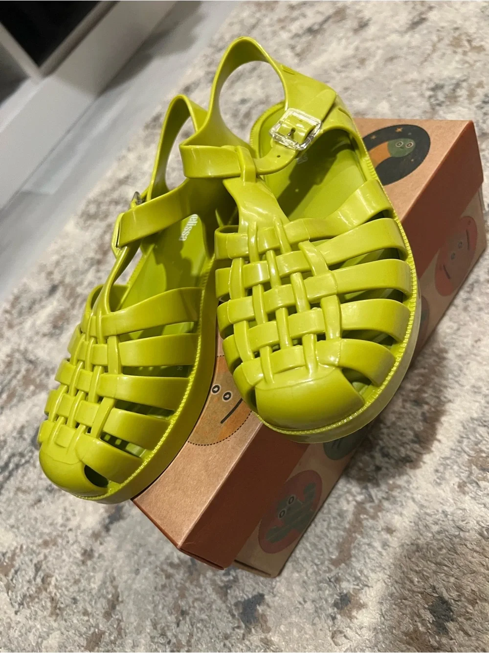 Mini Melissa Pea Green Jelly Fisherman Sandals; size 1; NWT and box